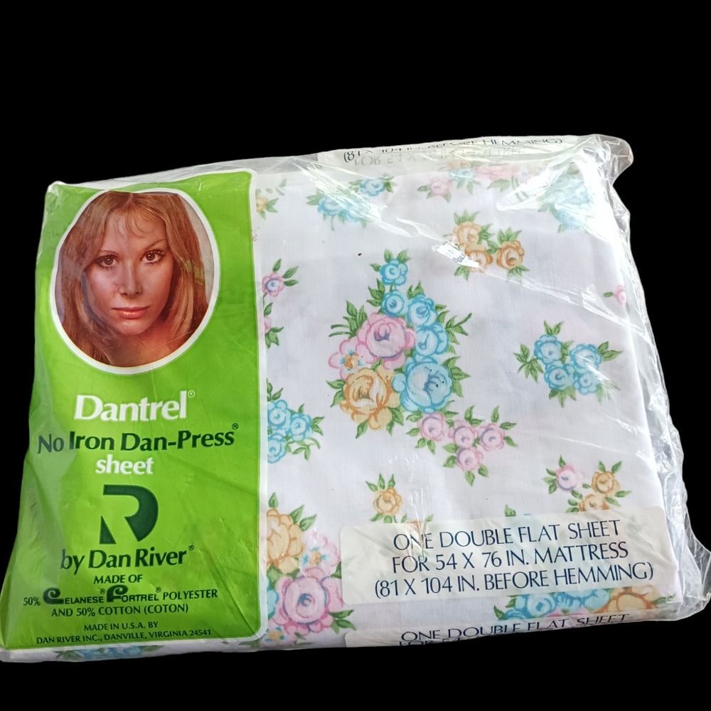 Vtg Dantrel by Dan River Pretty Floral Bouquet Double Flat Sheet